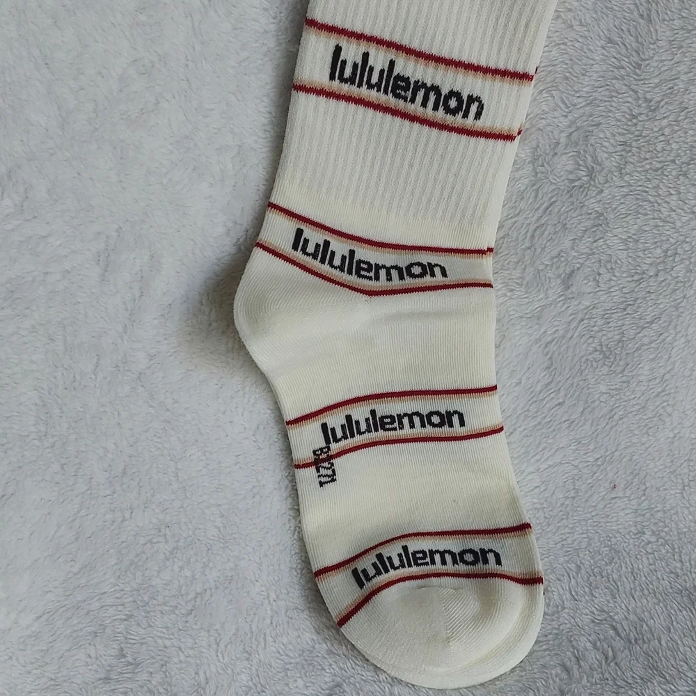 Lululemon White and Red Crew Socks Women's Size 7-9